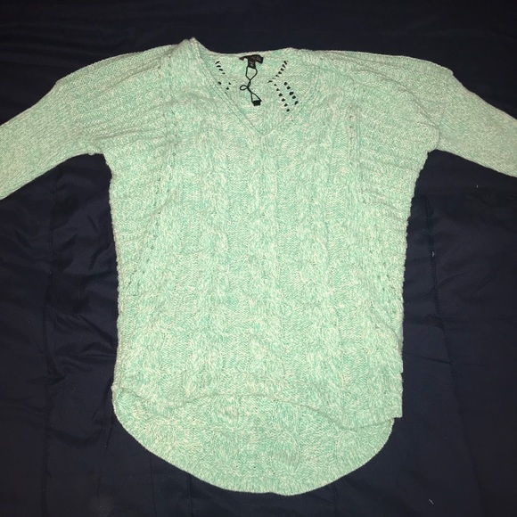 Express Sweater !!!!! - Picture 3 of 5